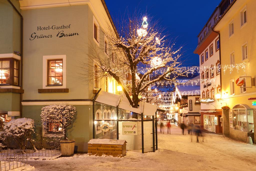 Hotel Gruener Baum Цел ам Зее Екстериор снимка